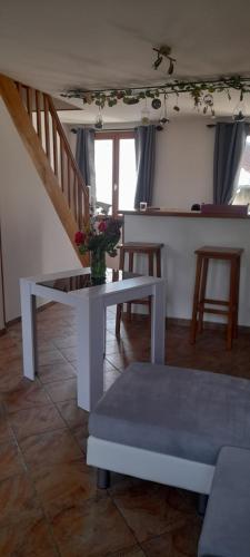 Chez Madeleine in Tancrou