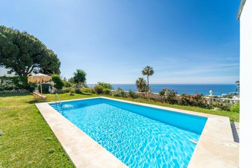 Stylish Villa París (Stylish Villa Paris) in La Capellania