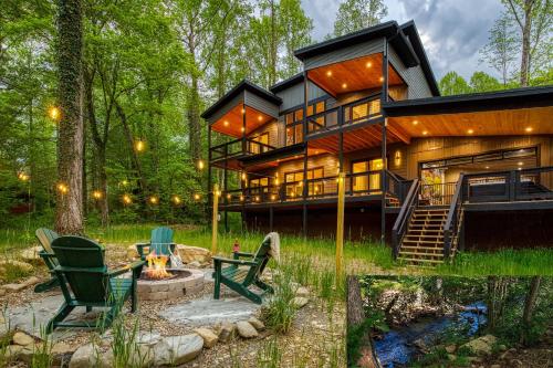 Creekside Splash, Free Attraction Tickets, Private Indoor Pool, Theater Room, Game Area, Firepit!!!