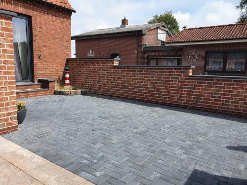 Facilities, 1-Zi-App Lindenblute Busum 4km Nordsee Terrasse Parkplatz in Busumer Deichhausen