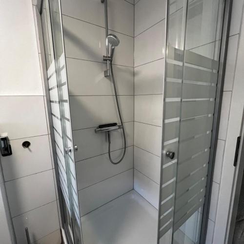 Stuttgart Weilimdorf Gemütliche Zimmer mit Balkon, Stuttgart (photo 4)