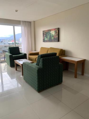 Margarita Suite con jacuzzi, estilo Resort & Suites near Pampatar Beach