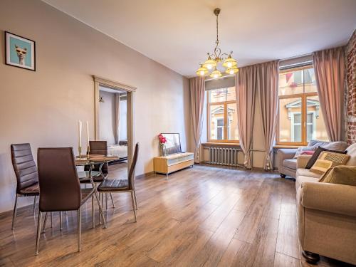 Old Riga 1BR, Doma Square Views, Рига