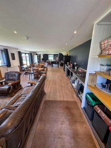 Smart glamping site in longtown, with veiws of the Black Mountains in Lanveino