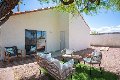 Newly renovated desert Summerlin Home 3 bed 2 bath - near Red Rock, Las Vegas (foto 3)