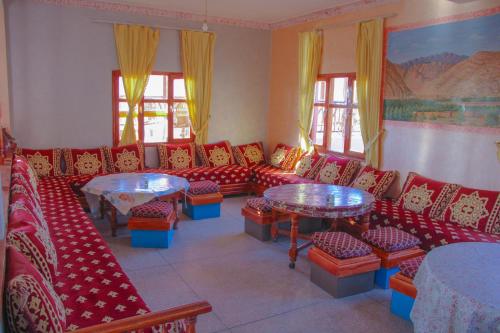 Auberge Toubkal in 塔利歐尼