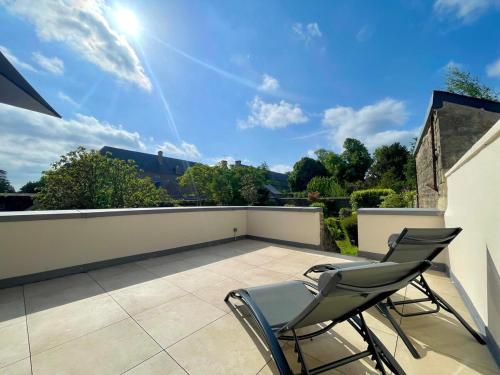 Maison Cornat, Numéro 3, La terrasse (Maison Cornat, Numero 3, La terrasse) in Valognes