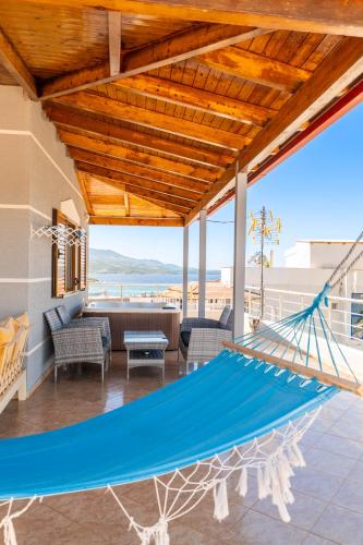 Superior Suite with Sea View image 2