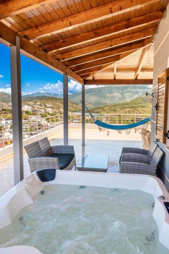 Superior Suite with Sea View image 1