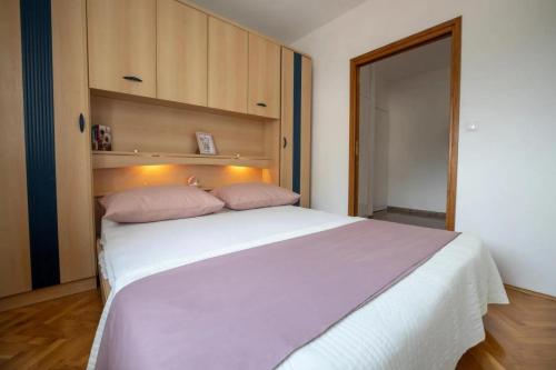 One-Bedroom Apartment with Balcony image 10