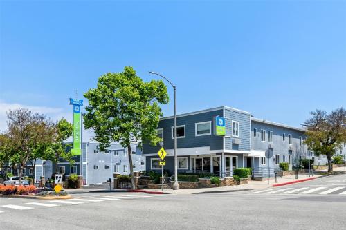 SureStay Hotel by Best Western Santa Monica, Los Angeles