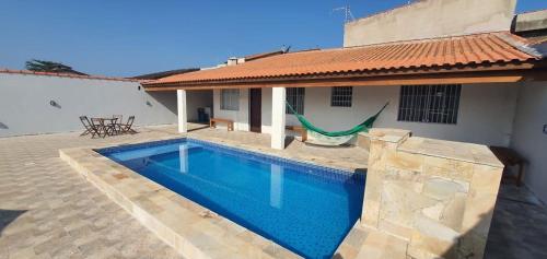 Casa Carandas 2 minutos do mar e amplo quintal in ปาลเมย์ราส 2