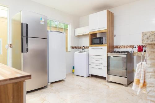 مطبخ, Piratas de Geriba Guest Rooms in Alto de Buzios (Residential Area)