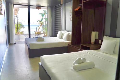 Standard quadruple private bathroom