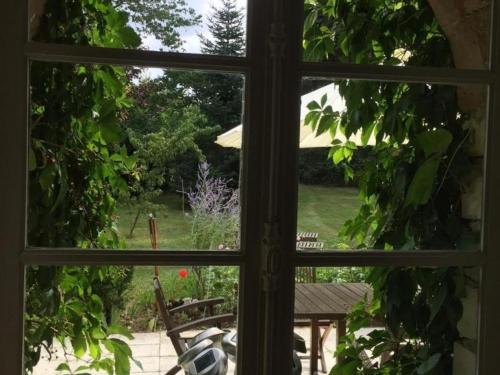 Gîte de charme dans la forêt de Chinon avec jardin clos - FR-1-381-188 (Gite de charme dans la foret de Chinon avec jardin clos - FR-1-381-188) in Saint-Benoit-la-Foret