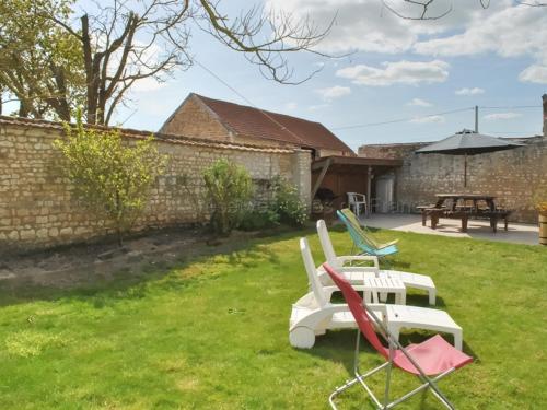 Gîte Tout Inclus avec Jardin, Proche Richelieu, Idéal Familles, Animaux Acceptés - FR-1-381-434 (Gite Tout Inclus avec Jardin, Proche Richelieu, Ideal Familles, Animaux Acceptes - FR-1-381-434) in La Tour-Saint-Gelin