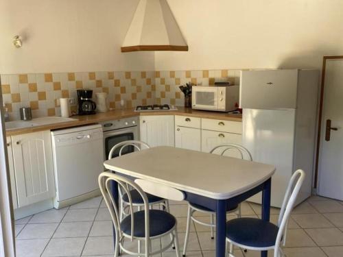 Gîte Saint-Épain 3 pièces 4 personnes - FR-1-381-169 - image 2