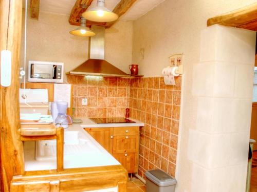 Gîte L'Orée du Bois : Charme Rural & Animaux Admis - FR-1-381-200 (Gite L'Oree du Bois : Charme Rural & Animaux Admis - FR-1-381-200) in Villandry