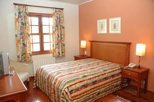 Deluxe Double Room image 4