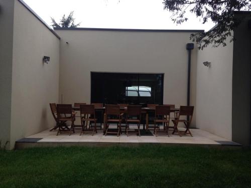 Gîte Tours 7 pièces 14 personnes - FR-1-381-231 - image 3