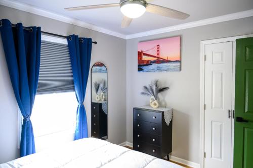 Fort Jackson Grad & USC Stay 2BR Parking Smart Kitchen, Concierge Guide in 斯普林代爾（南卡羅來納州）