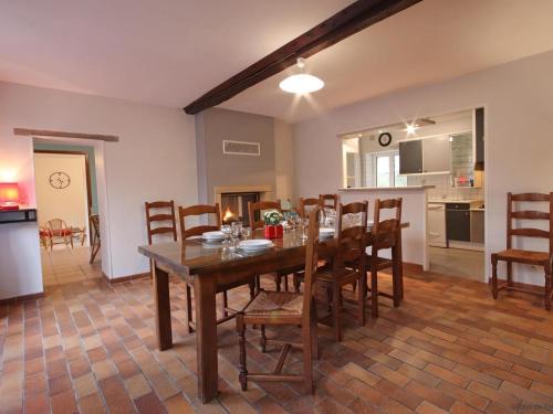 Charmante maison périgourdine avec billard, babyfoot et accès WIFI - FR-1-497-65 gîte à louer Boëcé