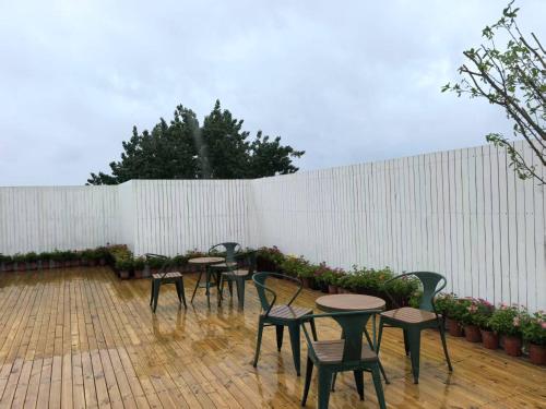 Beijing Xingshe Youth Hostel--Nearby Tiananmen square & Forbidden City & Houhai Bar street--1 minute in بحيرات باك (هو هاي)