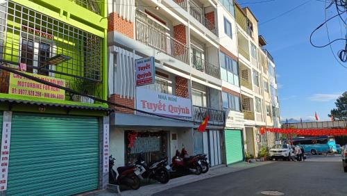 Double Room room in Tuyết Quỳnh Hotel Đà Lạt