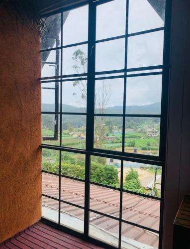 SHADOW MASK BUNGALOW in Nuwara Eliya