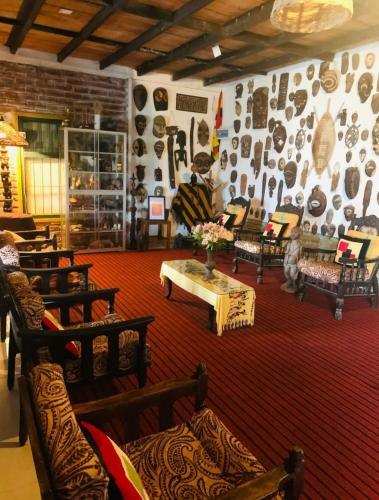 SHADOW MASK BUNGALOW in Nuwara Eliya