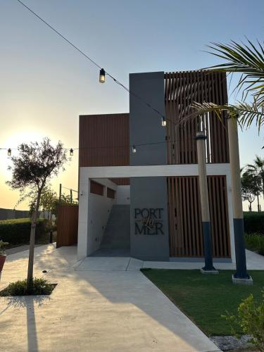 La Mer 1BR Ocean View 4 Pax, Дубай (фото 4)