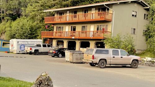 Captain's Quarters - Reduced Price Tours! - image 8