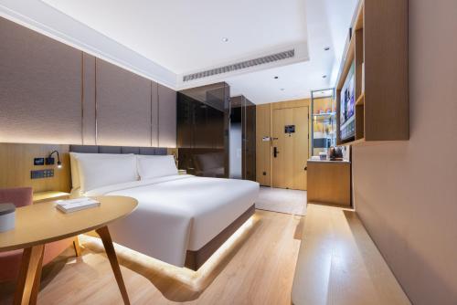 Atour X Hotel Beijing South Railway Station Majiabao Metro Station – Beijing, NY