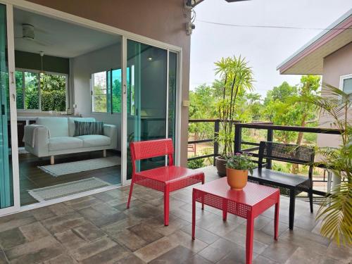 balkong/terrass, Baan Chiang Residence & Resort- Hua Hin near Lub Lae Cave