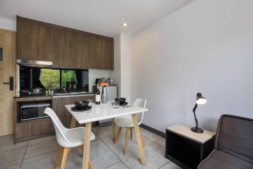 Duplex in NaiHarn Residence near the Beach, UTL B325, Rawai Beach (photo 8)