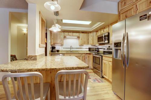 BE108 Bridge End Condo - image 10