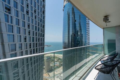 Luxurious 1BHK apartment Damac Heights Marina Dubai, Dubái (foto 2)