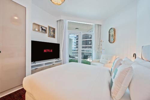 Sophisticated Studio Escape Luxury Design, Dubai