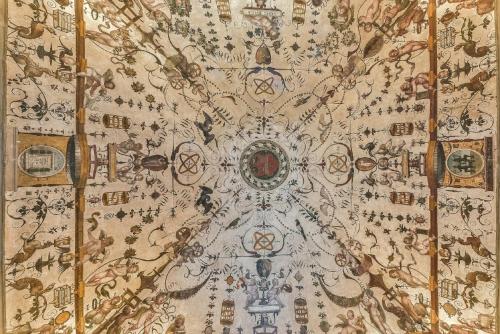 Imperial Suite image 7