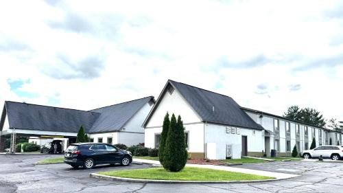 Deluxe Inn Wytheville – Wytheville, VA