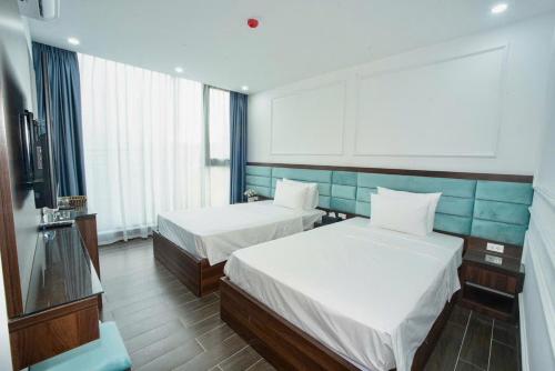 Twin Room with View room in Royal Boutique Hotel