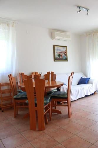  Apartment Dubravka, Pension in Srima