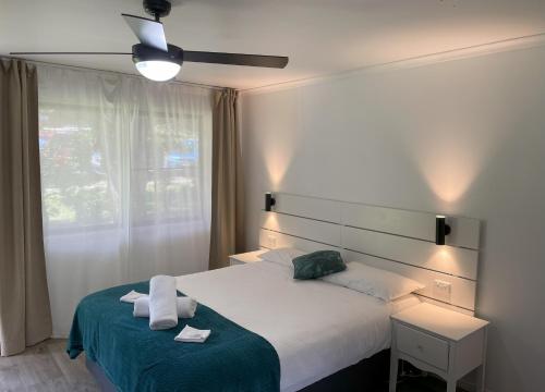 1 double bed