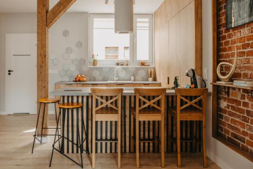 Uniwersytecka 27 - Przestronny apartament na Wrocławskiej Starówce - 3 sypialnie, sauna, billard - Wrocław - Fair Rentals, Breslau (Foto 9)