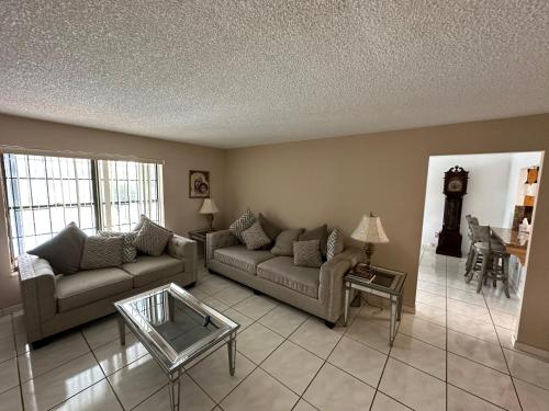 82-10SW 135AV in Miami, USA