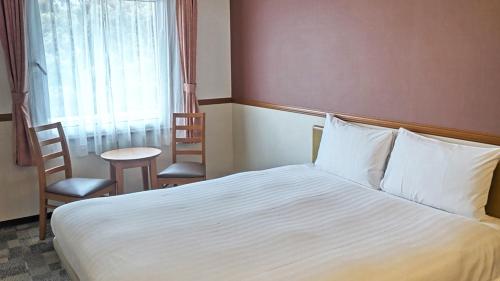 Toyoko Inn Atami Ekimae Room Type - Queen Room - Non-Smoking
