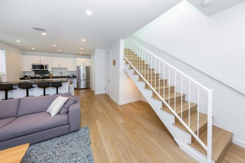 Modern 2BR Back House w/ TVs & Full Kitchen, Los Angeles (fotografie 8)