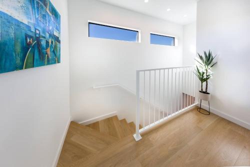 Modern 2BR Back House w/ TVs & Full Kitchen, Los Angeles (fotografie 10)