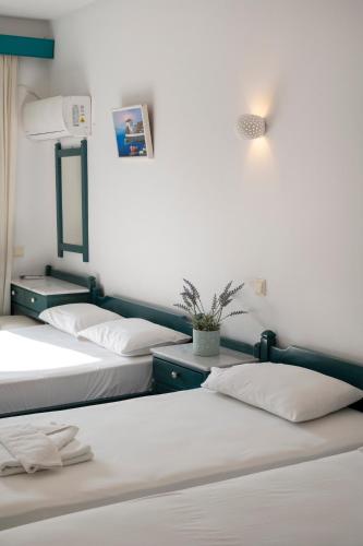 Quadruple Room image 2