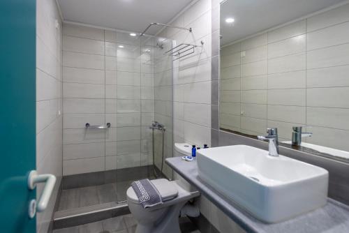 Quadruple Room image 1